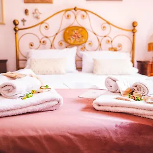  Bed & Breakfast Casa Tonina
